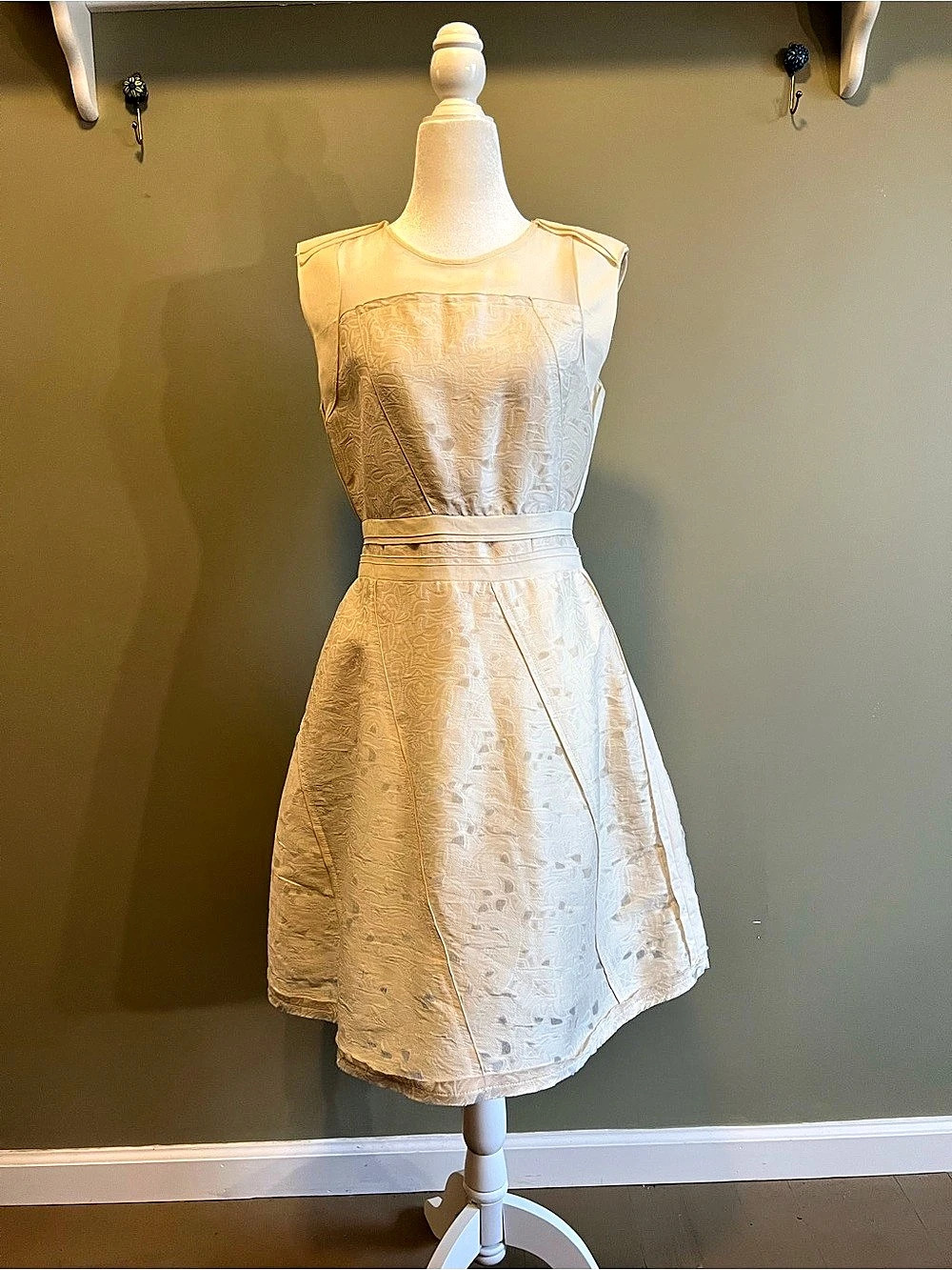 DEWL Korean Designer Ivory Jacquard Fit & Flare Dress Exposed Zip